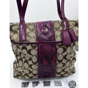 Authenticated F25706 Raspberry Snakeskin Tan Brown Signature Logo Tote Bag‎